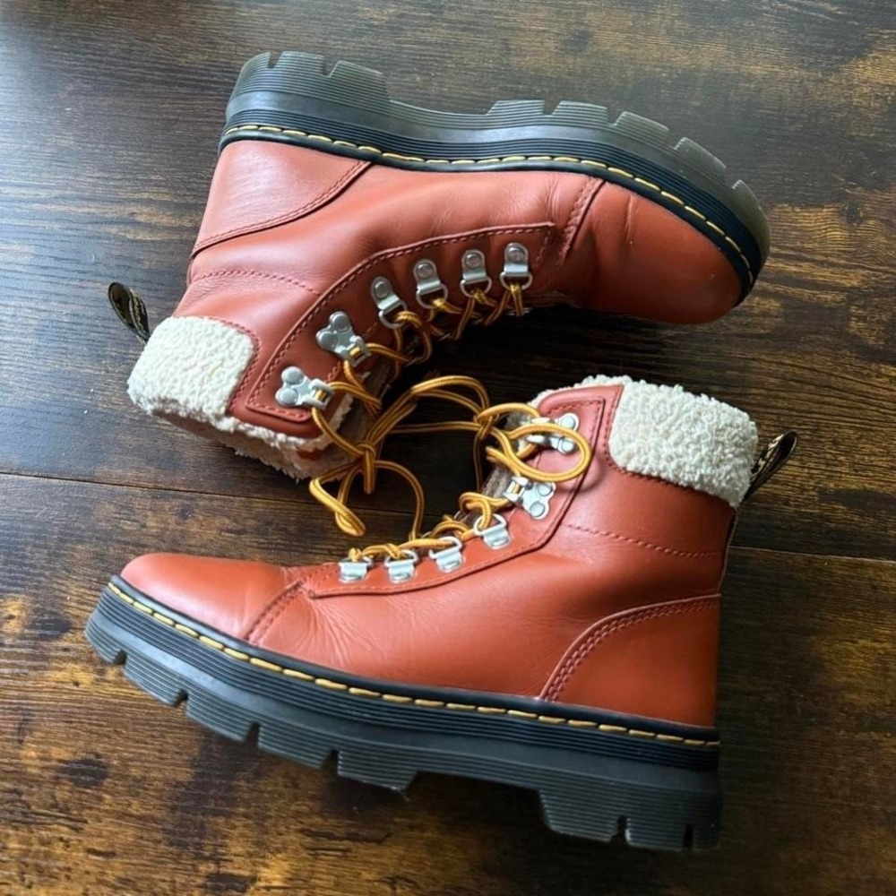Dr. Martens Combs Faux Fur Lined Boots Women's 6 Rust Brown